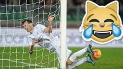 خنده دارترین سوتی های فوتبالی...