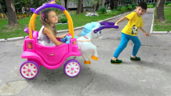 برنامه کودک  ساشا سوار اسب اسب...