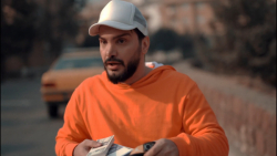 محسن ایزی راننده تاکسی کیفو دل...