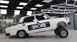 پژو پارس مشکی - پنوماتیک