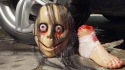 رد شدن با ماشین از وسایل ترد و...