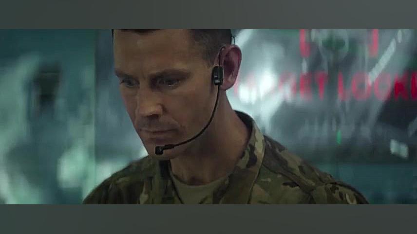 دانلود فیلم خارج از سیم با زیرنویس فارسی Outside the Wire 2021 WEB-DL زمان6952ثانیه