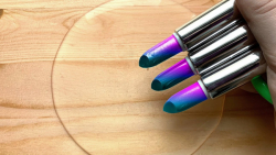 مجموعه اسلایم شفاف و میکاپ اکل...