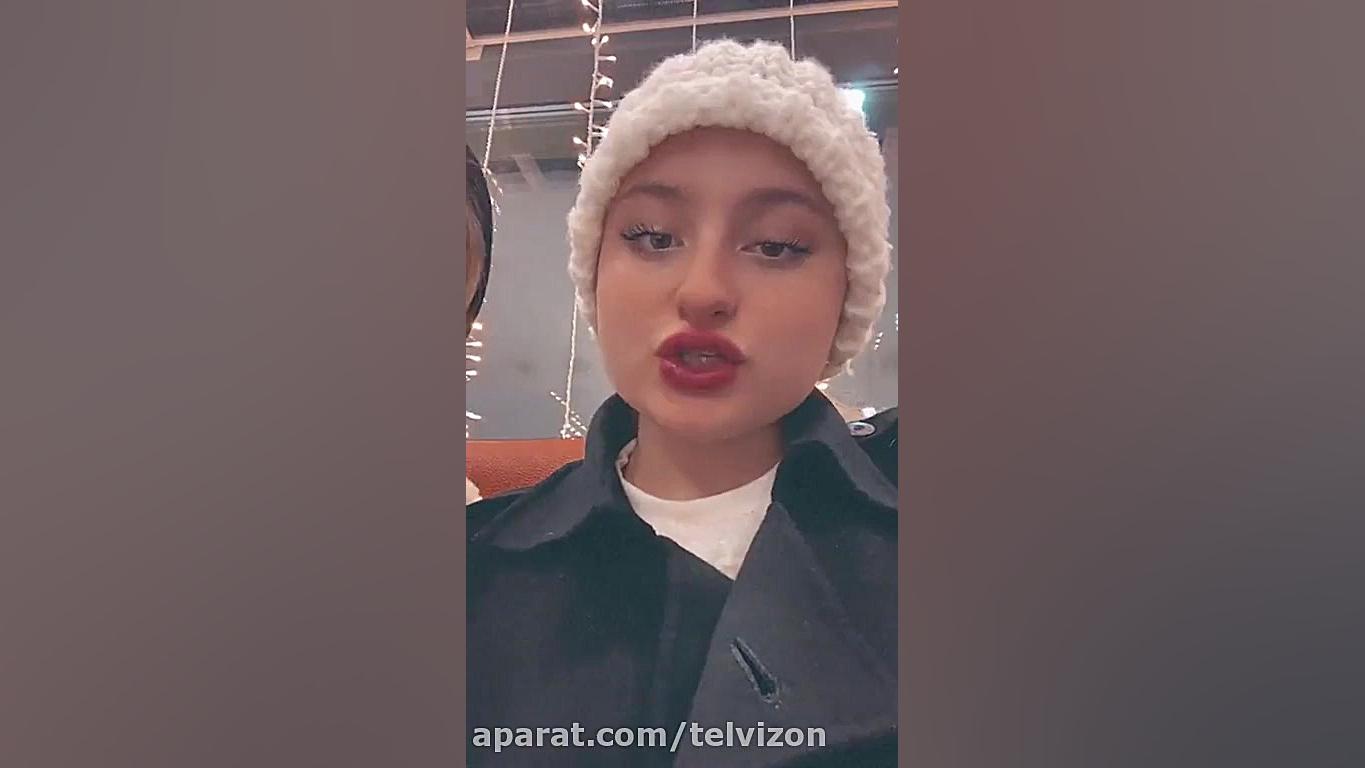 لایو اینستاگرامی سارا و نیکا فرقانی اصل (چهارشنبه اول بهمن ماه ۱۳۹۹) قسمت اول کلینیک لیزر