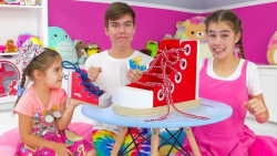 آرتم و میا یاد می گیرند کفش ها...