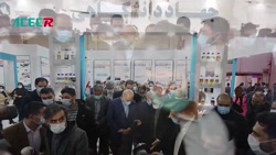 بازدید رییس مجلس از غرفه جهادد...