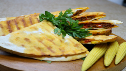 ساندویچ گوشت پنیری