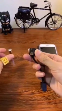 گجتی که به وسیله دو باتری قلمی...