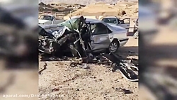 تصادف شاخ به شاخ هولناک پژو پارس در جاده