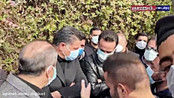 علی دایی و علی کریمی بر مزار م...