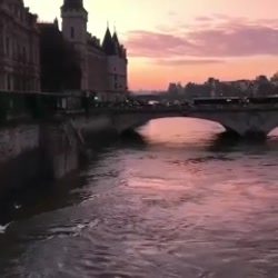 کلیپ عالی برای آرامش(کدوم کشور...