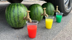 چالش خرد کردن اشیا و خوراکی ها...