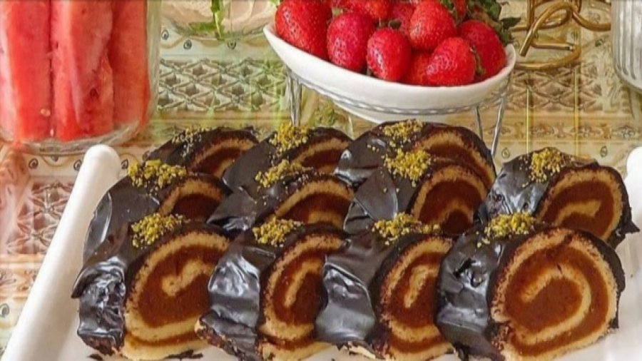 طرز تهیه نان رولت با حلوا