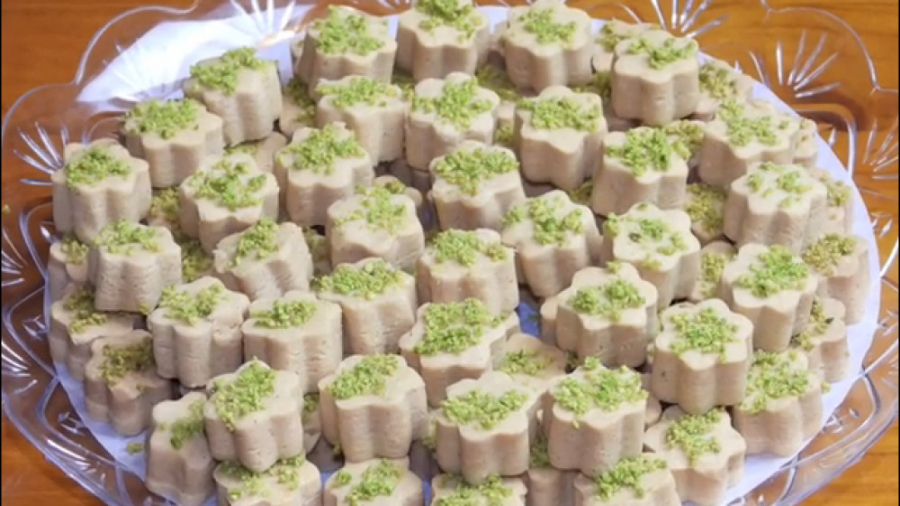 آموزش شیرینی نخودچی مخصوص عید...