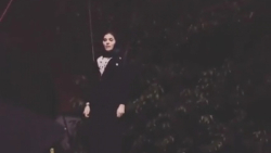 پرواز سحر دولتشاهی در پشت صحنه...