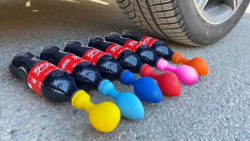 خرد کردن چیزهای ترد و نرم با م...