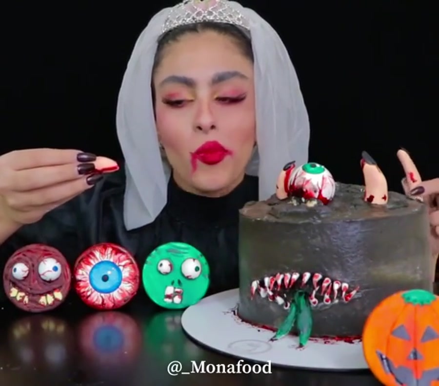 چالش غذا خوری اسمر_مونا فود