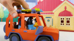 اسباب بازی کودکانه - خانه جدید...