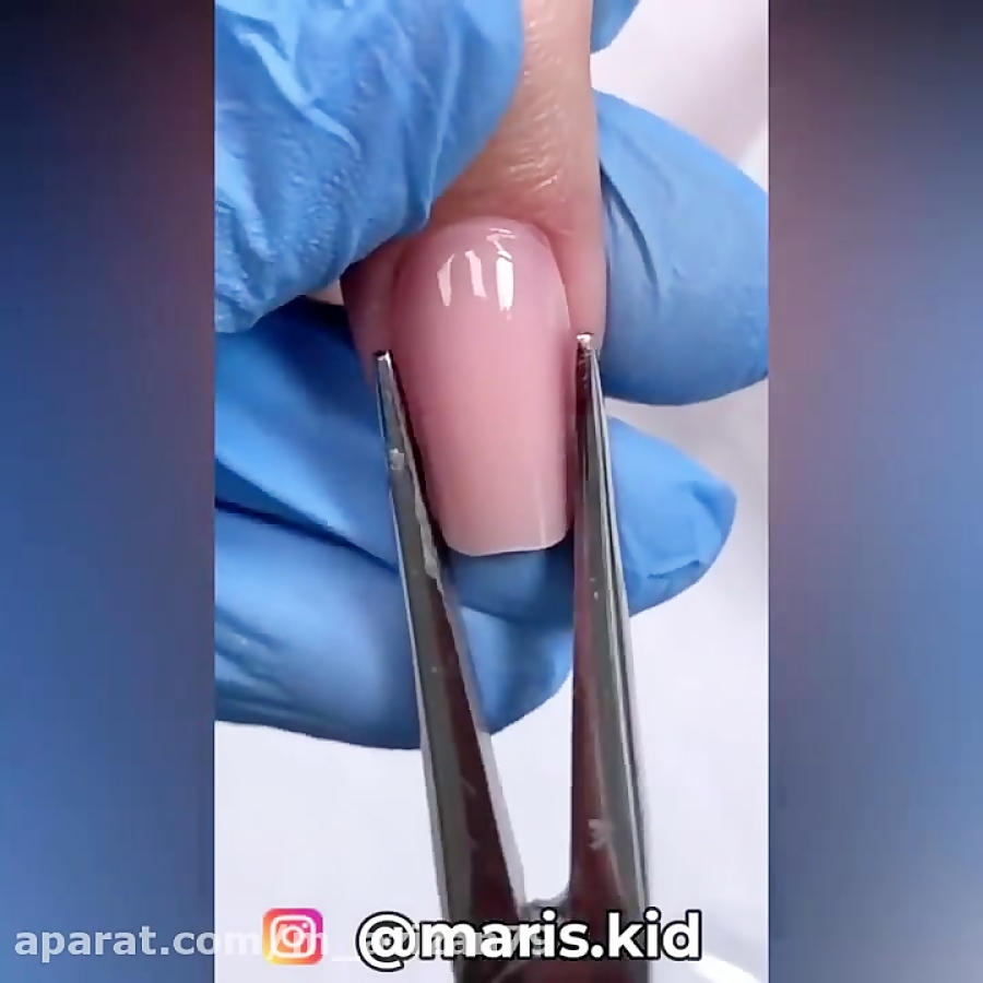 آموزش کاشت ناخن / دیزاین ناخن / لاک‌ ناخن