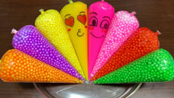 مخلوط کردن اسلایم های شفاف و د...