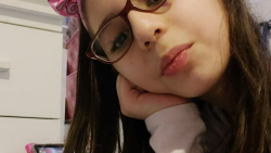 روزمرگی های آوین و آنیتا