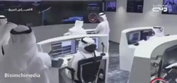 کلیپ های خنده دار - هزیان گویی امارات متحده عربی - صداگذاری بسیار زیبا