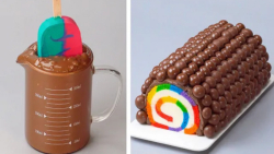 10 ایده برای تزیین کیک رولی شک...