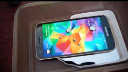 قرار دادن سامسونگ گلکسی اس ۵ د...