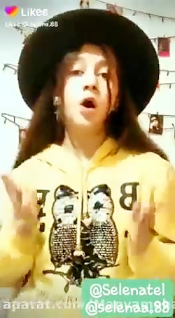 اهنگ ساسی مانکن عاشق باران دخت...