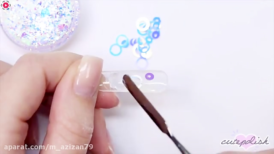 آموزش طراحی ناخن با تم براق / لاک ناخن / دیزاین ناخن