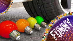 رد شدن از روی لامپ های رنگی کی...