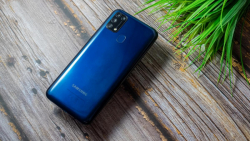 آنباکسینگ گوشی سامسونگ گلکسی M...