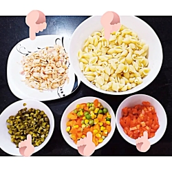 سالاد ماکارونی خوشمزه