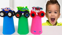 ولاد و نیکی با اسباب بازی های...