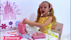 ناسیا شو.ناسیا استیسی