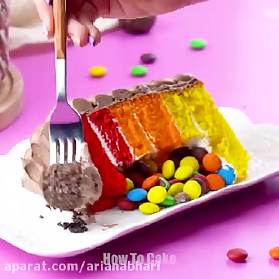 طرز تهیه کیک بستنی با اسمارتیز در خانه