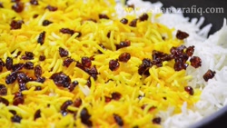 طرز تهیه زرشک پلو با مرغ در خا...