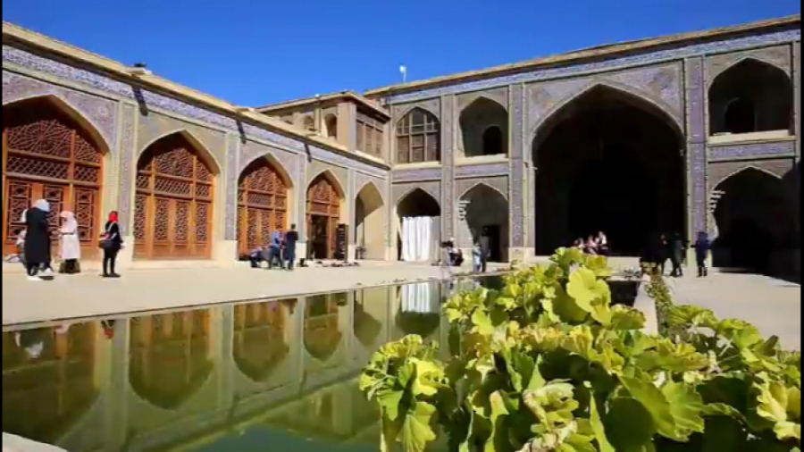 پوستر کوچک