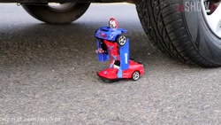 لحه کردن اسباب بازی با ماشین