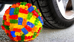 چالش ردشدن از روی اجسام ترد و...