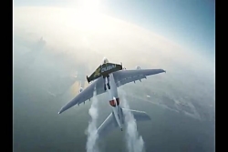 سوپر تکنولوژی!!پرواز انسان در...