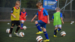 آموزش فوتبال به کودکان|آموزش فوتبال|آموزش تکنیک فوتبال ( وظایف مهاجم )