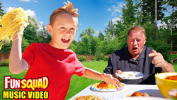 هرگز بزرگ نشو!