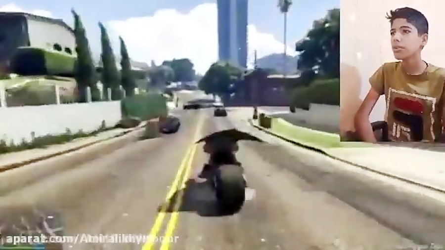 ماشین بتمن و بتمن درgtav......ماشین و موتور بتمن درgtav