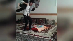 کشتی کج جانسینا