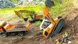 کار با ماشینهای سنگین راه سازی...