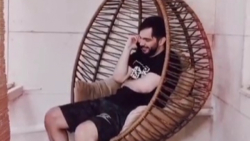 محسن ایزی / ماچ کردن