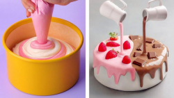 ایده تزیین کیک توت فرنگی:: آمو...