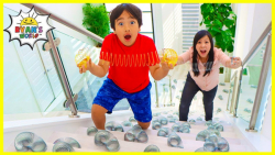 بازی با فنرها به همراه مامان |...