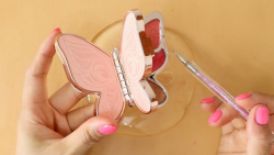 مخلوط اسلایم میکاپ و اکلیل